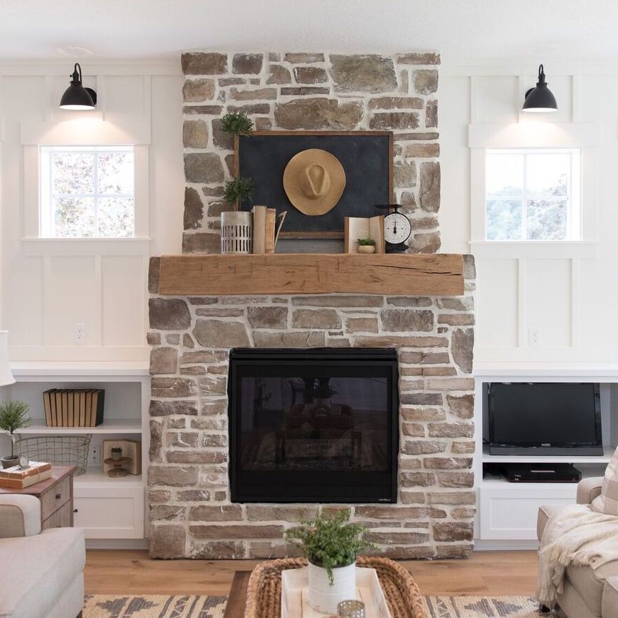 Gladstone Wall Sconce | Photo Courtesy of Janna @yellowprairieinteriors